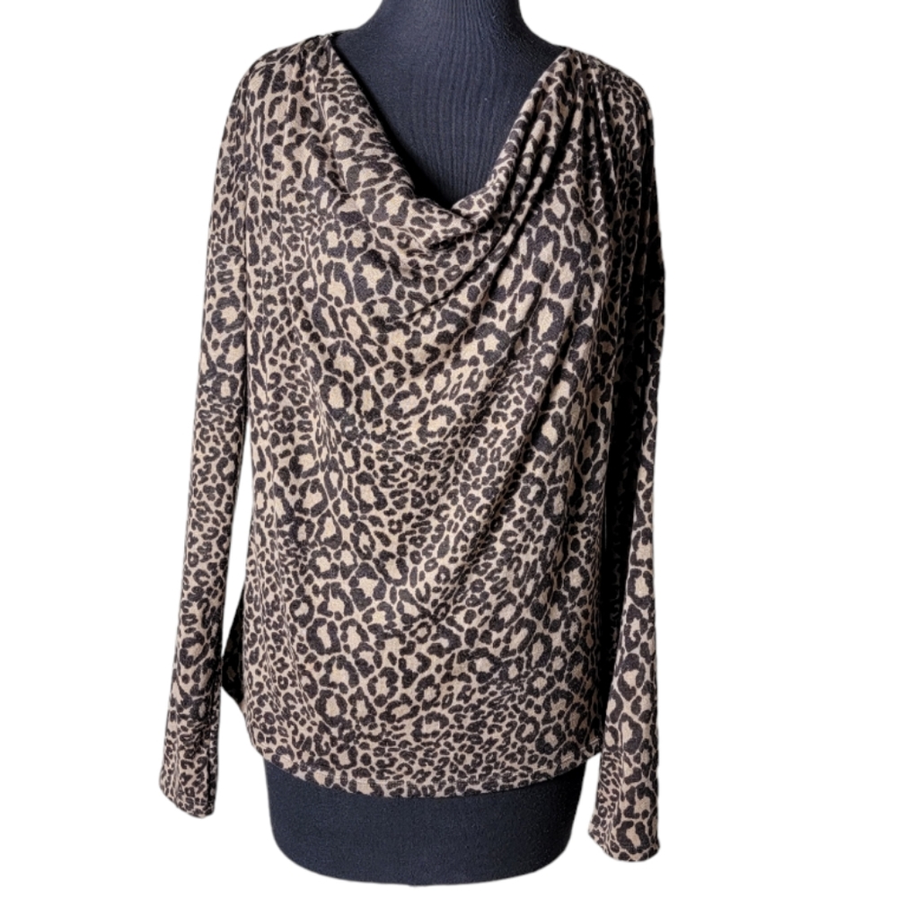 Jones New York Signature leopard print drape neck top long sleeve blouse size L